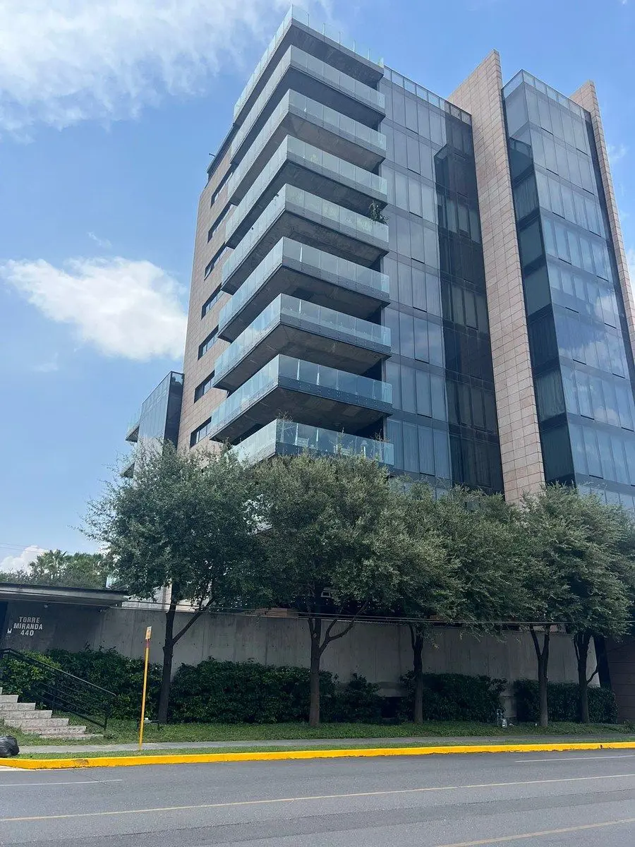 Departamento en venta en Lomas del Valle, San Pedro Garza García — foto 1 de 28