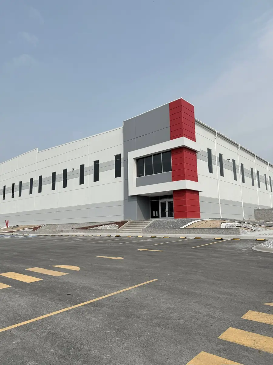 Nave en venta en Real del Sol, Ciénega de Flores — foto 1 de 8