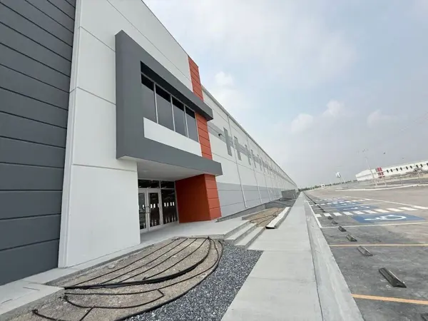 Nave en venta en Real del Sol, Ciénega de Flores — foto 2 de 8