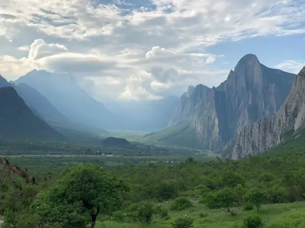 Terreno en venta en Inf la Huasteca, Santa Catarina — foto 3 de 3