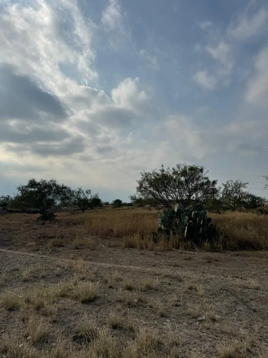 Terreno en venta en Camino a los Villarreales Kilómetro Uno, Salinas Victoria — foto 1 de 19