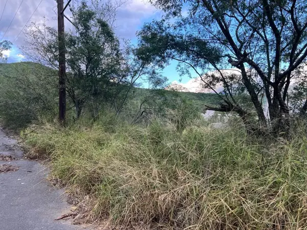 Terreno en venta en El Uro, Monterrey — foto 2 de 2