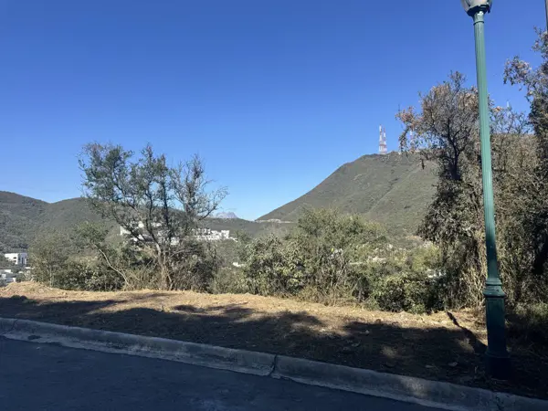 Terreno en venta en Renacimiento, Monterrey — foto 3 de 8