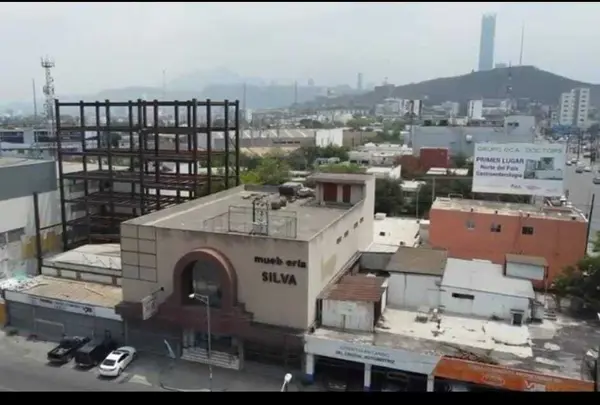 Edificio en venta en Mitras Sur, Monterrey — foto 3 de 4