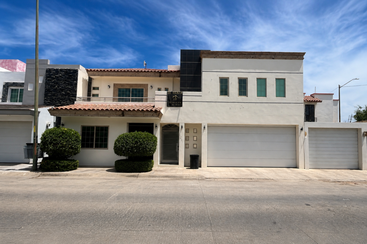 Casa en Venta y Renta en El Barrio Culiacán, Sinaloa, con Amplio Estacionamiento Casa en Venta y Renta en El Barrio Culiacán, Sinaloa, con Amplio Estacionamiento