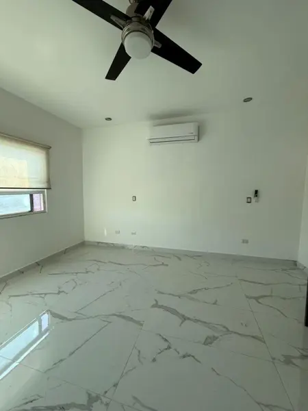Casa en venta en Puerta de Anáhuac, General Escobedo — foto 3 de 11
