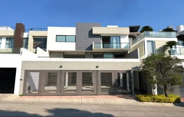 Casa en venta en Lomas Verdes 6a Sección, Naucalpan de Juárez — foto 2 de 20