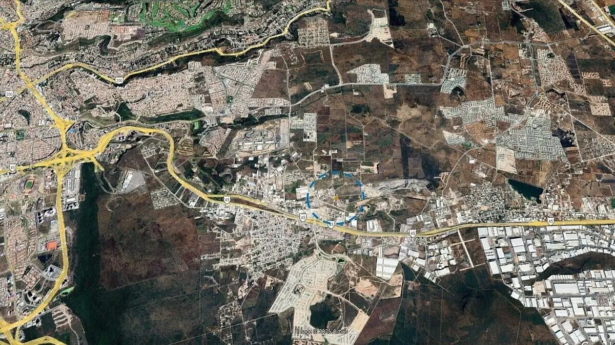 Terreno en venta en Cumbres de Conín Tercera Sección, El Marqués — foto 1 de 9
