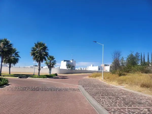 Terreno en venta en Ciudad Maderas Residencial Querétaro, El Marqués — foto 3 de 13