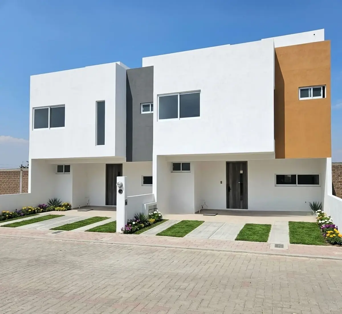 Casa en venta en San Francisco Ocotlán (Ocotlán), Coronango — foto 1 de 34