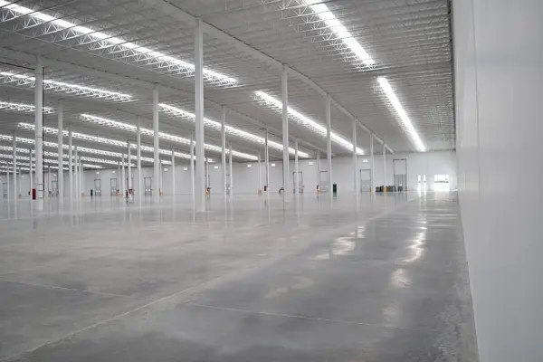 NAVE INDUSTRIAL EN RENTA MULTI-TENANT EN CELAYA GUANAJUATO.