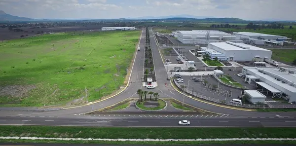 TERRENOS  EN VENTA EN PARQUE INDUSTRIAL EN  GUANAJUATO.