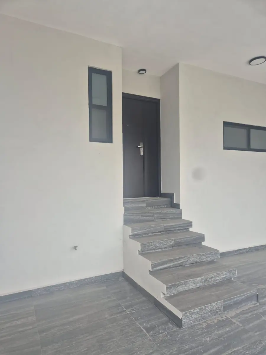 Casa en venta en Solana Residencial, García — foto 1 de 17