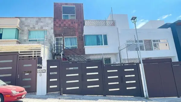 Casa en Venta - Milenio Iii, Querétaro
