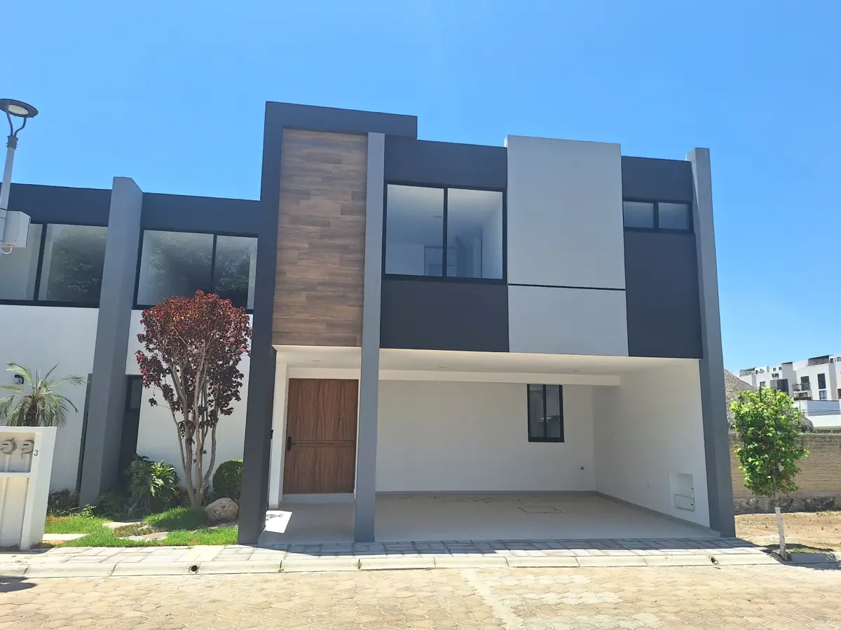 Casa en venta en San Juan Cuautlancingo, Cuautlancingo — foto 1 de 31