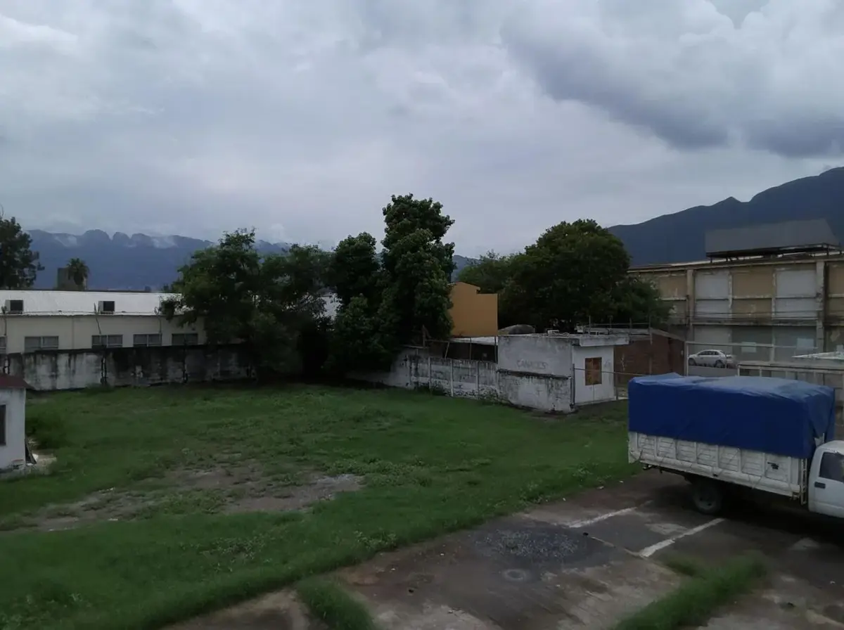 Terreno en renta en Mitras Norte, Monterrey — foto 1 de 53