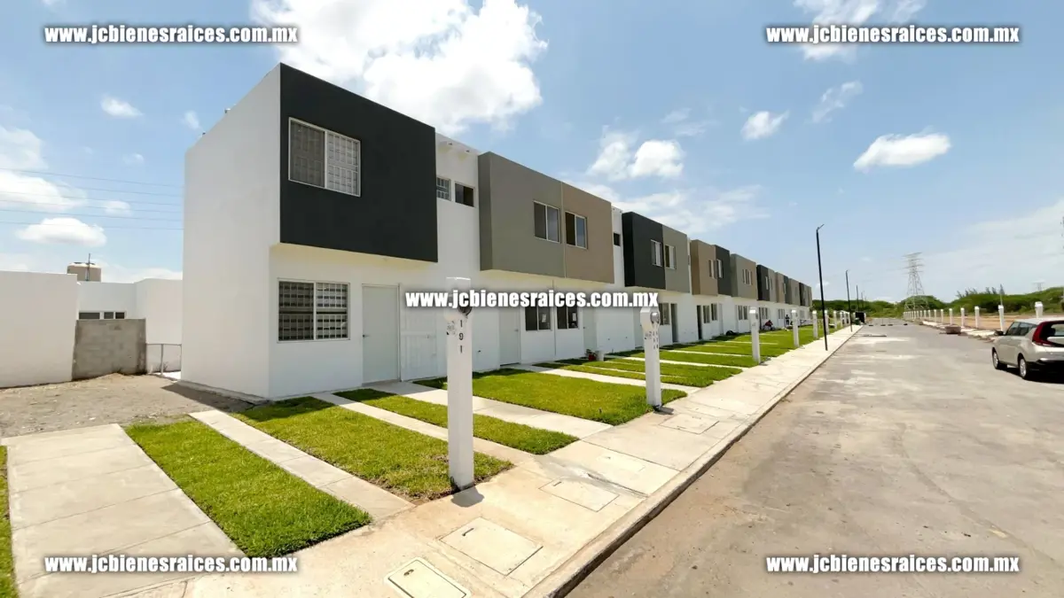 Casa en venta en Dos Lomas, Veracruz — foto 1 de 18