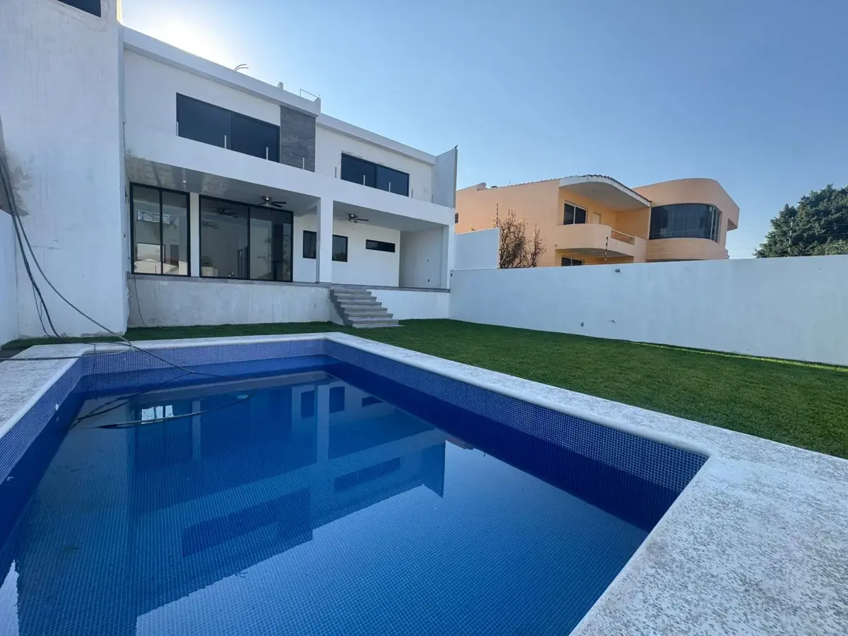 Casa en venta en Burgos, Temixco — foto 1 de 18