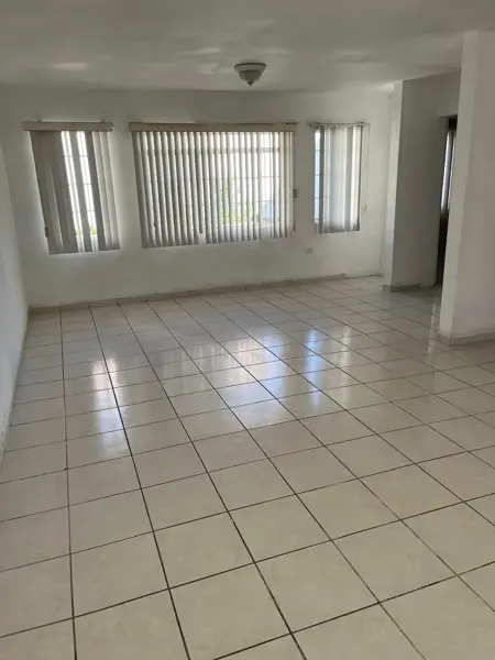 Casa en renta en Jardines de la Mesa, Tijuana — foto 2 de 7