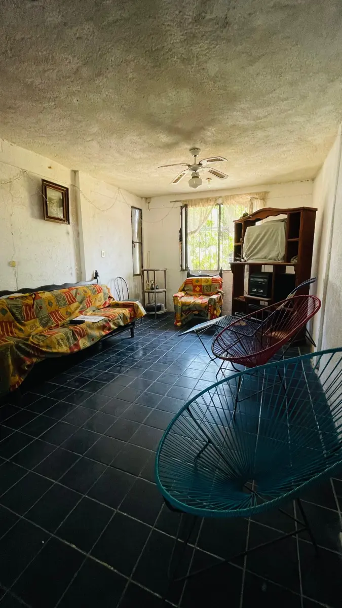 Edificio en venta en Renacimiento, Acapulco de Juárez — foto 1 de 18