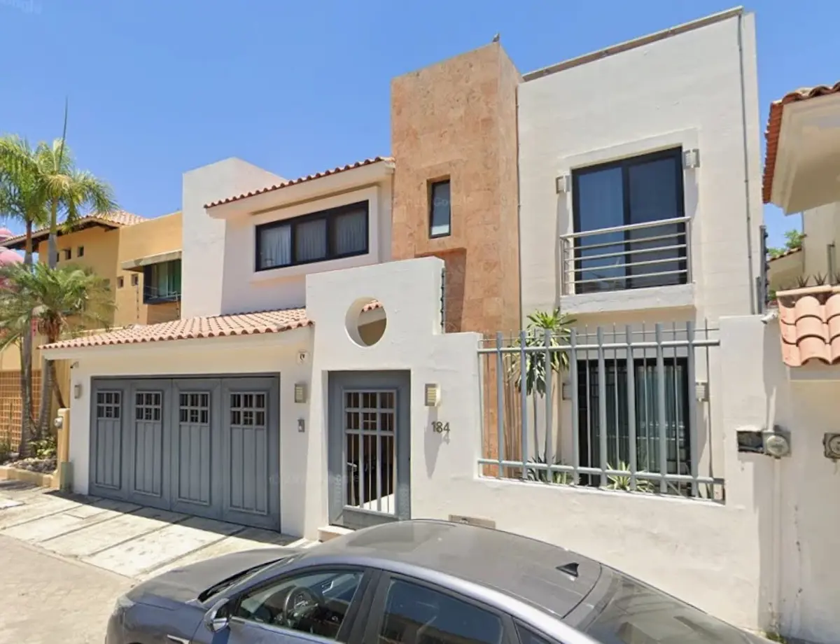 Casa en venta en Diaz Ordaz, Puerto Vallarta — foto 1 de 14