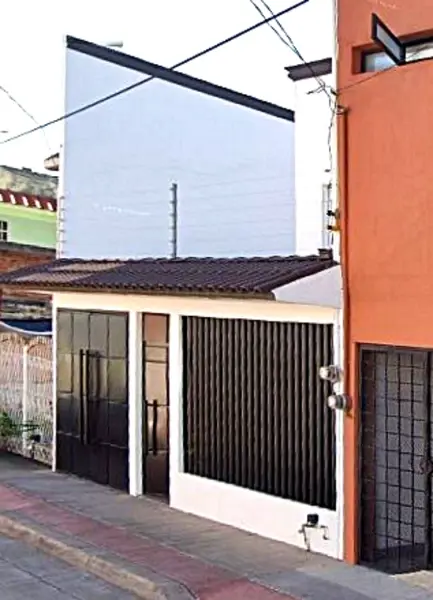 Casa en venta en Parque Manzanares, León — foto 2 de 11