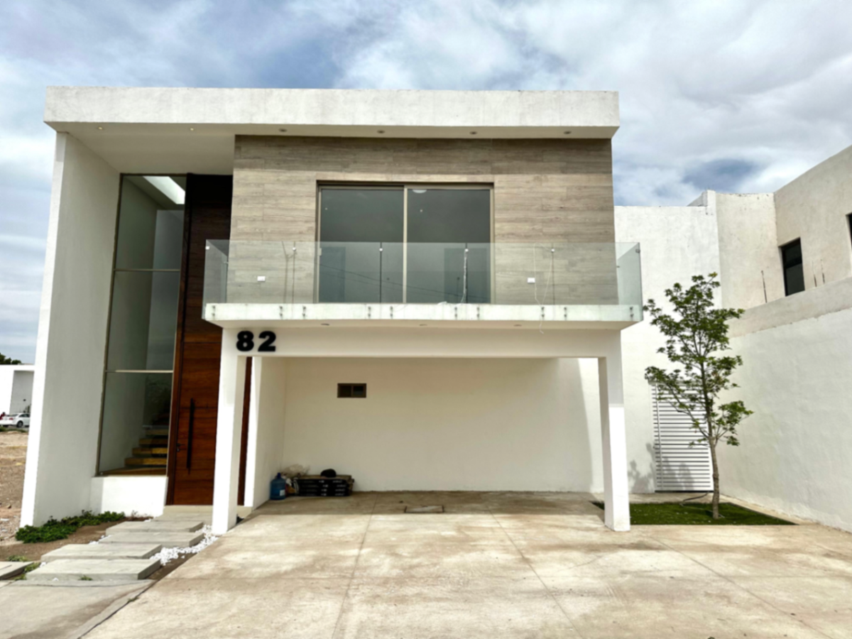 Casa en venta en Villas del Renacimiento, Torreón — foto 1 de 23
