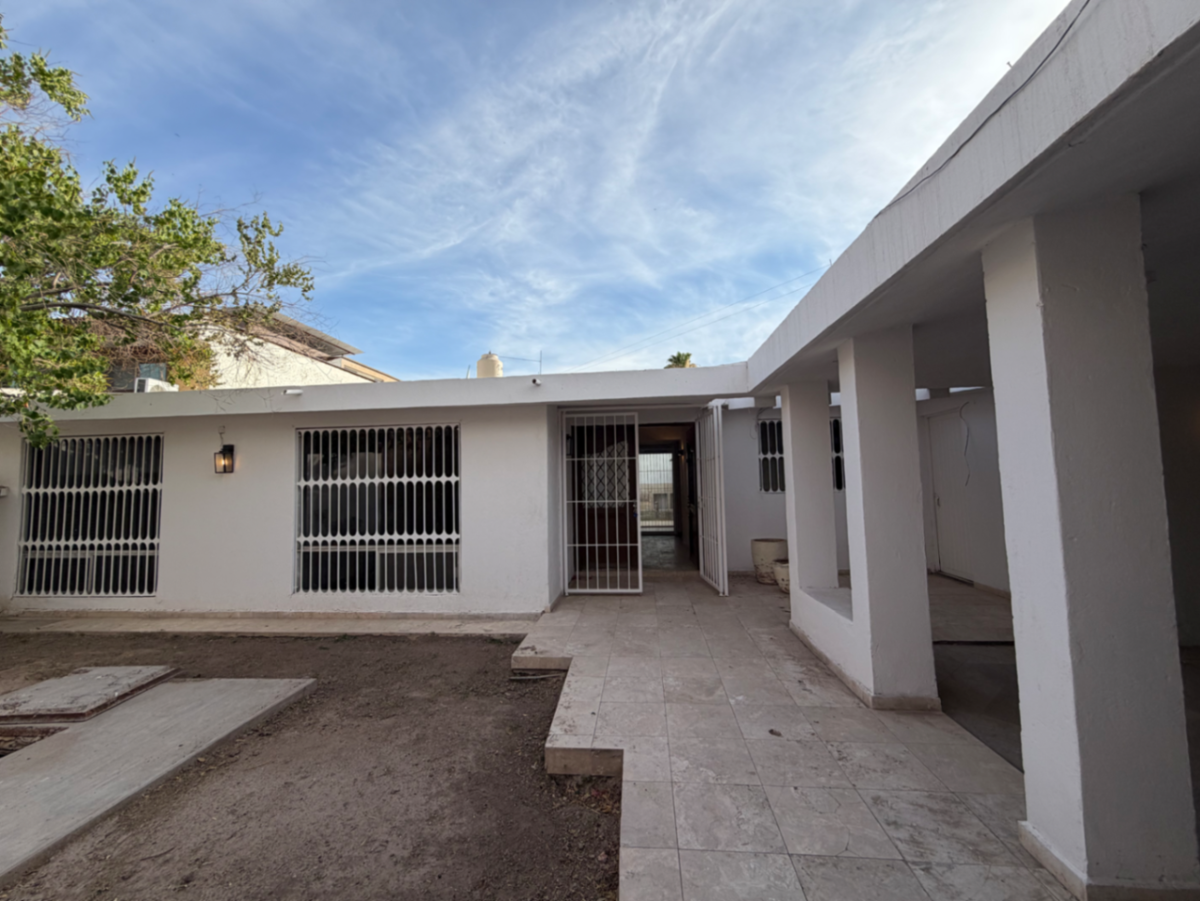 Casa en venta en Granjas San Isidro, Torreón — foto 1 de 36