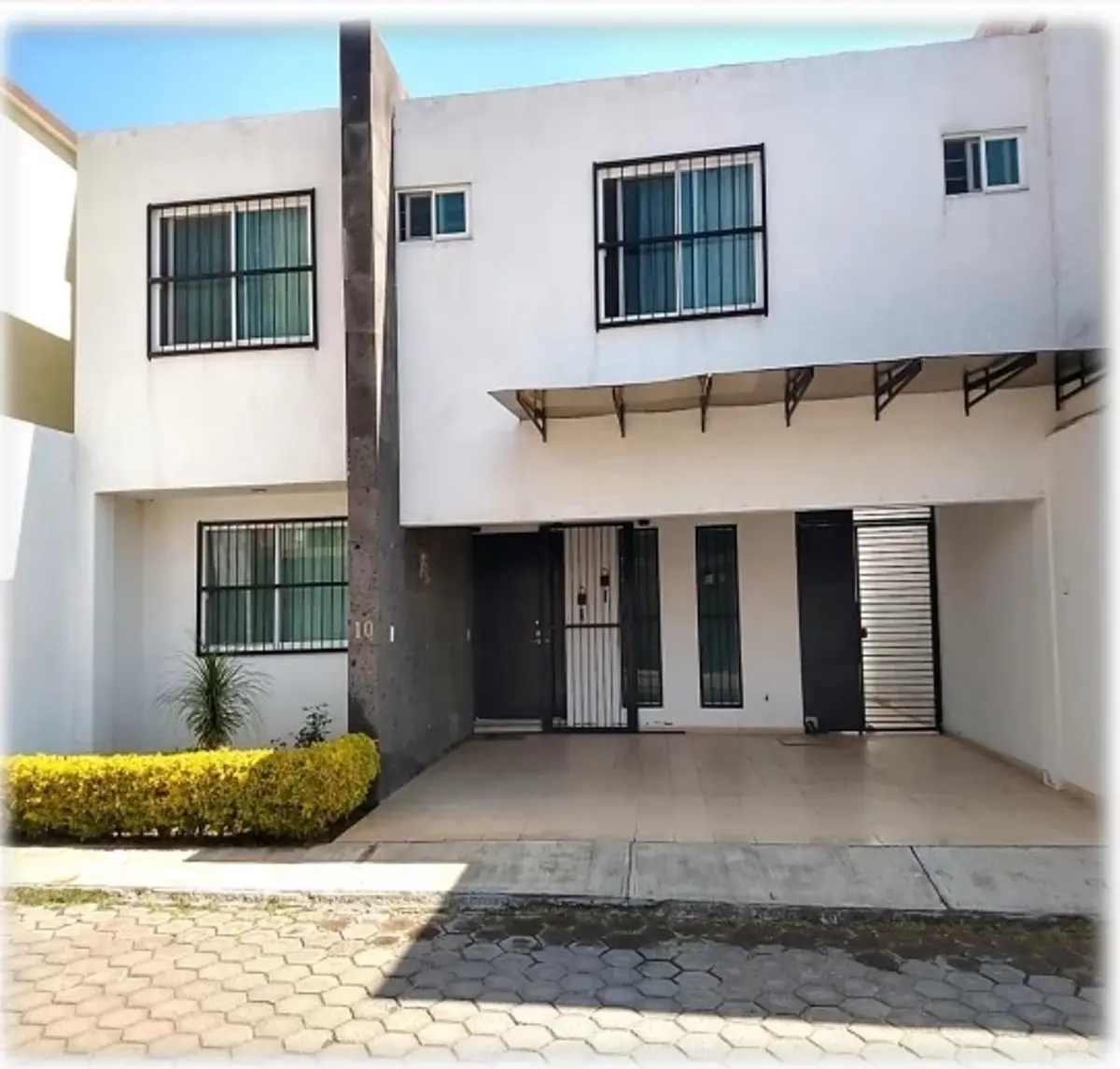 Casa en venta en Nuevo León, Cuautlancingo — foto 1 de 10