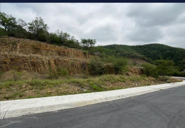 Terreno en venta en Carolco, Monterrey — foto 2 de 2