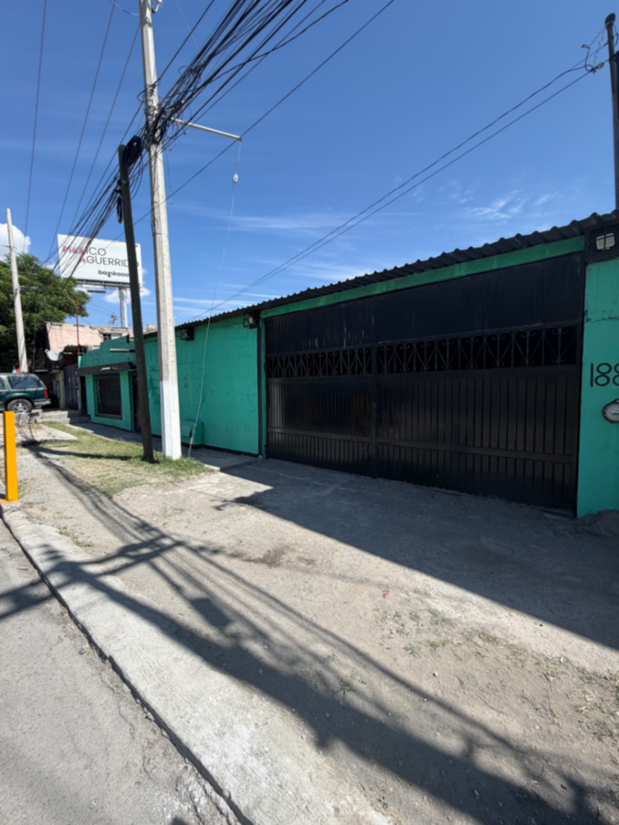 Bodega en renta en Valle de Lourdes, Saltillo — foto 1 de 15