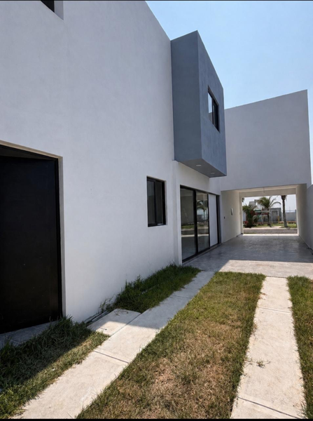 Casa en venta en Lomas de la Rioja, Alvarado — foto 3 de 28