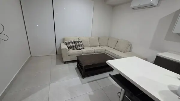 Departamento en renta en Valle Poniente Sector Olinca, Santa Catarina — foto 3 de 19