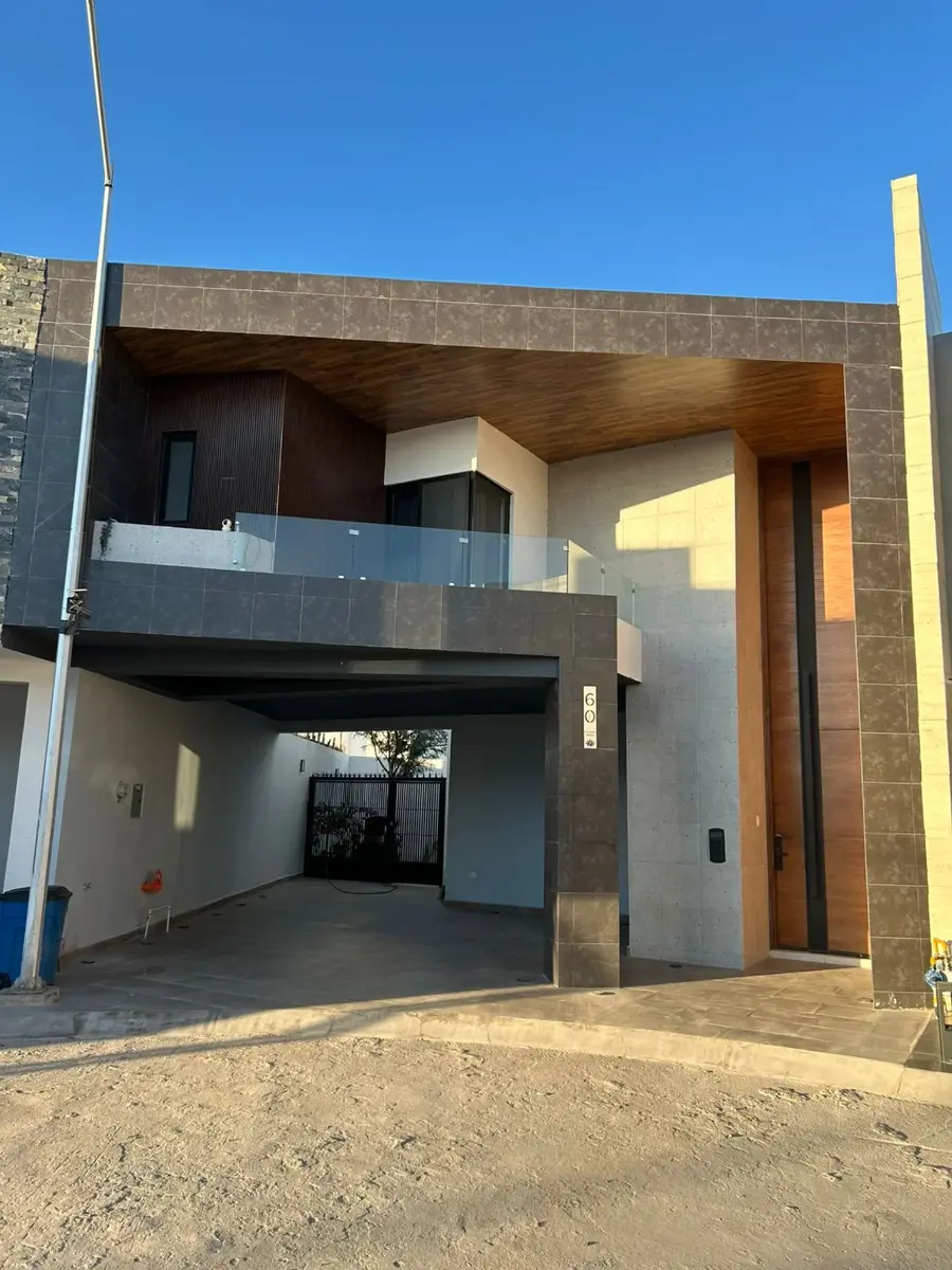 Casa en venta en Los Viñedos, Torreón — foto 1 de 22