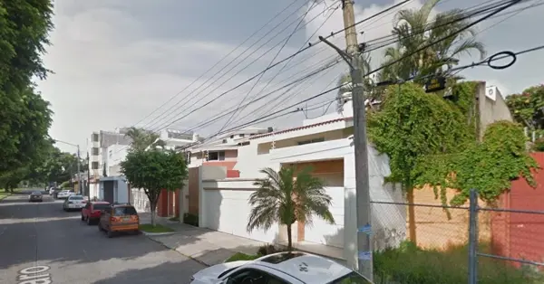 Casa en venta en Bosques de La Victoria, Guadalajara — foto 3 de 16