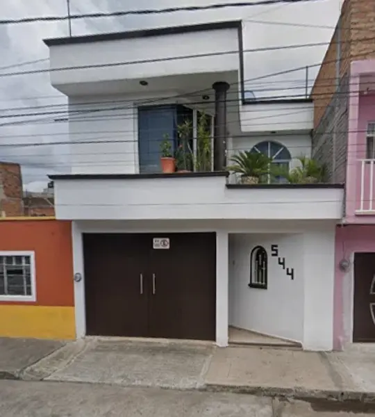 Casa en venta en Las Flores, Morelia — foto 2 de 14