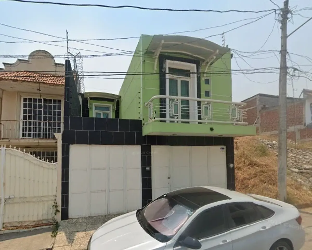 Casa en venta en Lomas Del Valle, Uruapan — foto 1 de 10