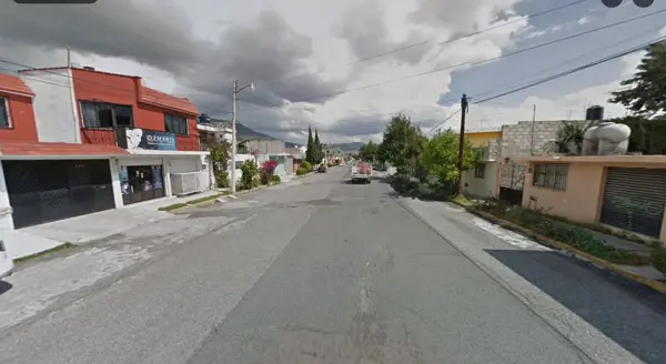Casa en venta en Plutarco Elías Calles, Pachuca de Soto — foto 3 de 9