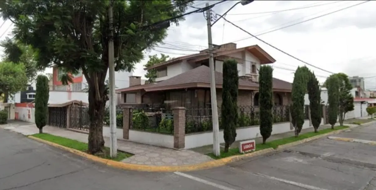 Casa en venta en Lomas de Valle Dorado, Tlalnepantla de Baz — foto 1 de 22