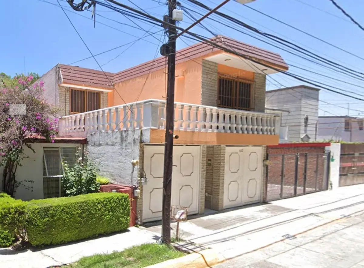 Casa en venta en Lomas de Valle Dorado, Tlalnepantla de Baz — foto 1 de 17