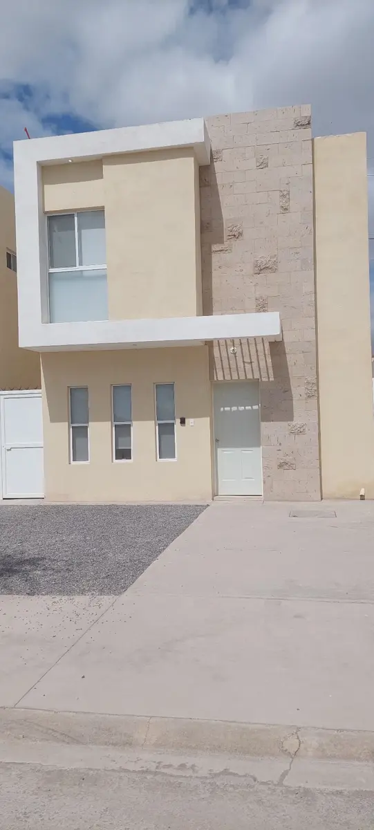 Casa en venta en Loma Real, Torreón — foto 1 de 8