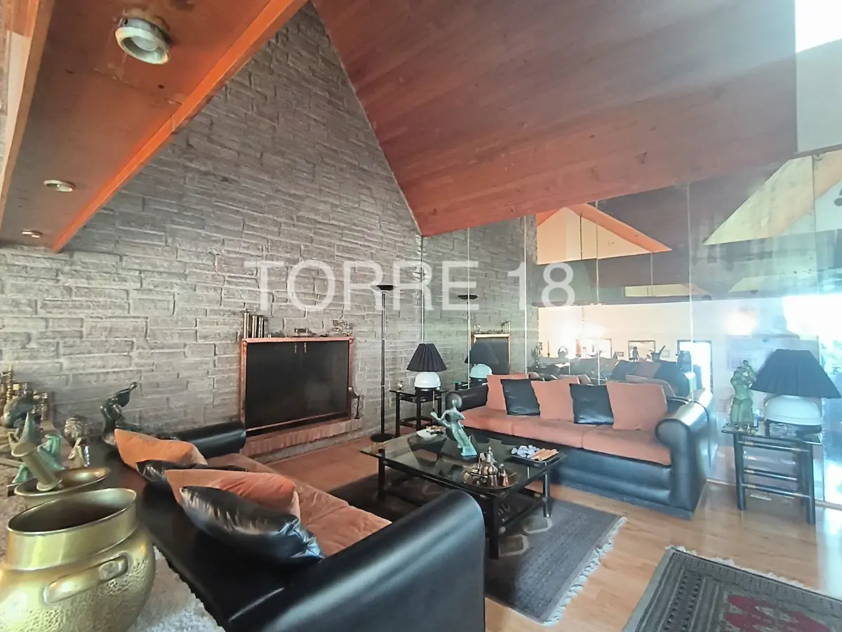 Casa en venta en Lomas de Tecamachalco Sección Bosques I y II, Huixquilucan — foto 1 de 14