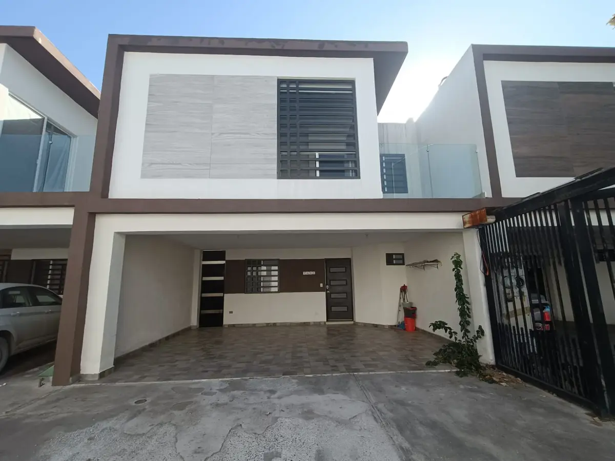 Casa en venta en Recova Residencial, Apodaca — foto 1 de 4