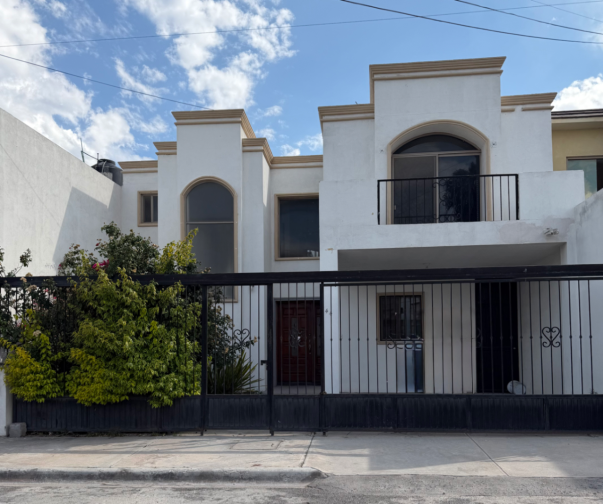 Casa en renta en Rincón de Sayavedra, Saltillo — foto 1 de 17