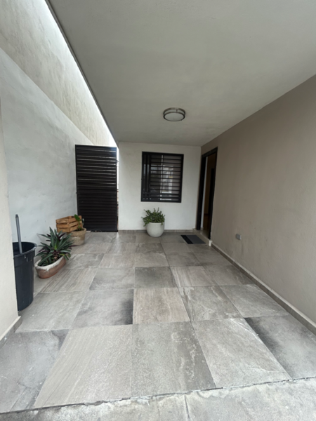 Casa en renta en Samsara, García — foto 2 de 30