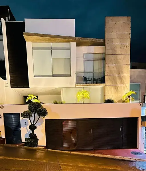 Casa en venta en Lomas Verdes 6a Sección, Naucalpan de Juárez — foto 2 de 38