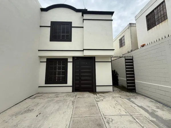 Casa en venta en Sierra Morena, Guadalupe — foto 2 de 24