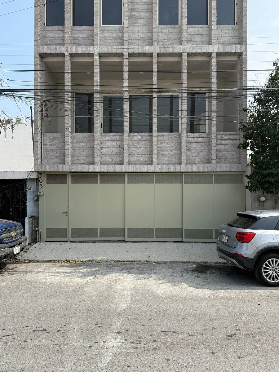 Casa en venta en Casco Urbano, San Pedro Garza García — foto 1 de 35