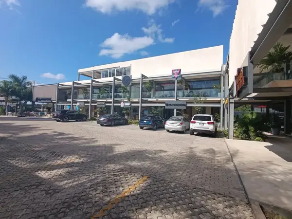 Local en renta en Temozon Norte, Mérida — foto 3 de 10
