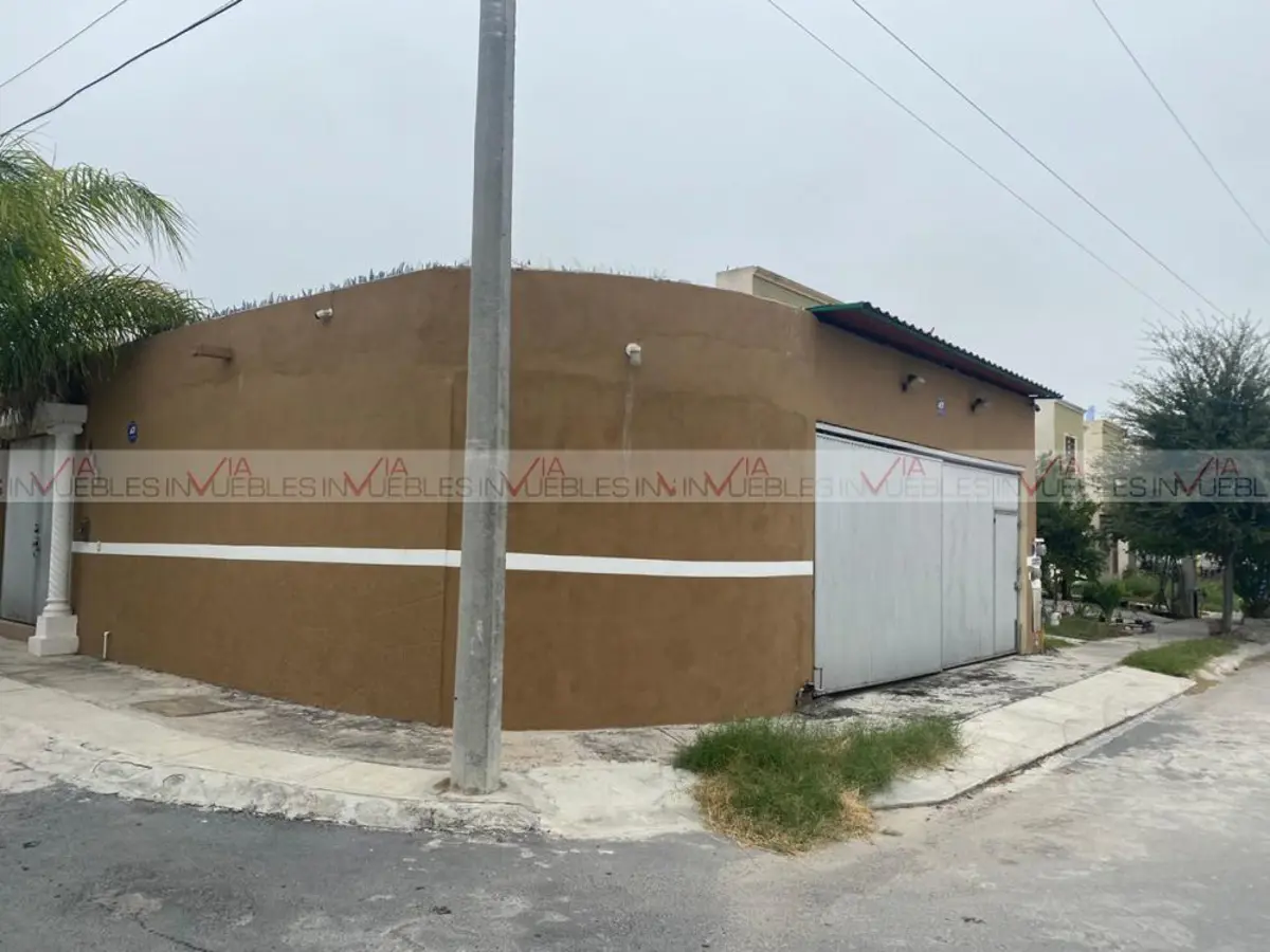 Casa en venta en Valle del Mirador, Salinas Victoria — foto 1 de 16